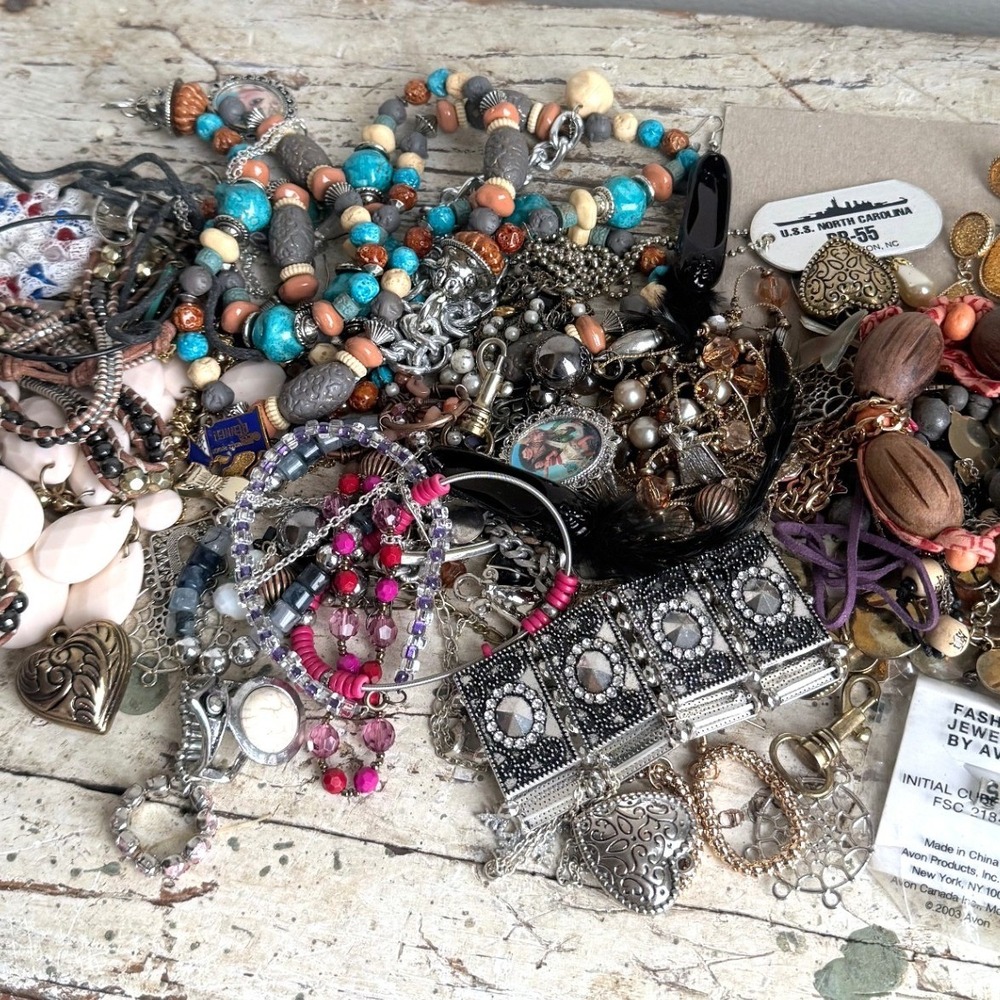 Mixed Fashion Jewelry Lot Jaclyn Smith Birthstone Boho Beaded Necklaces Rings D2